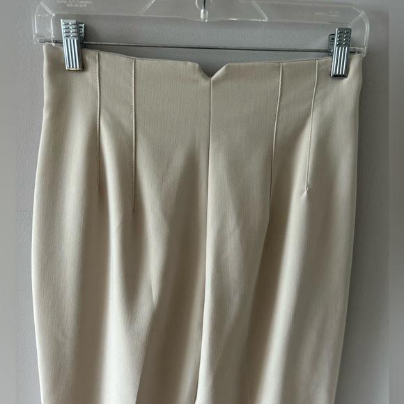 The famous Zara high-waisted pants in Cream! Fits true to size. Worn twice only. - Picture 1 of 3